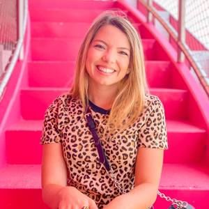 Meet your Posher, Genevieve